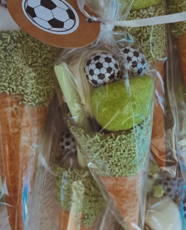 ijs traktatie voetbal variant